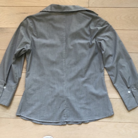 Navy & white pinstripe shirt with diagonal pleated front, M - Picture 7 of 12